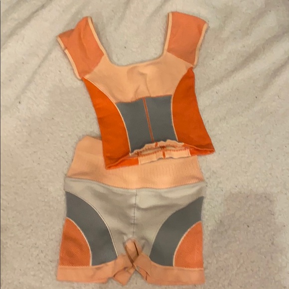COPY - 🌺free people break point tighten up short/crop - Picture 6 of 16